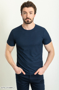 Фото товара Футболка  темно-синя MCR 36792, артикул: 36792 Футболки та поло