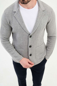 Фото товара Кардиган світло-сірий трикотаж накладні кишені MCR, артикул: 11238-15 Кардигани