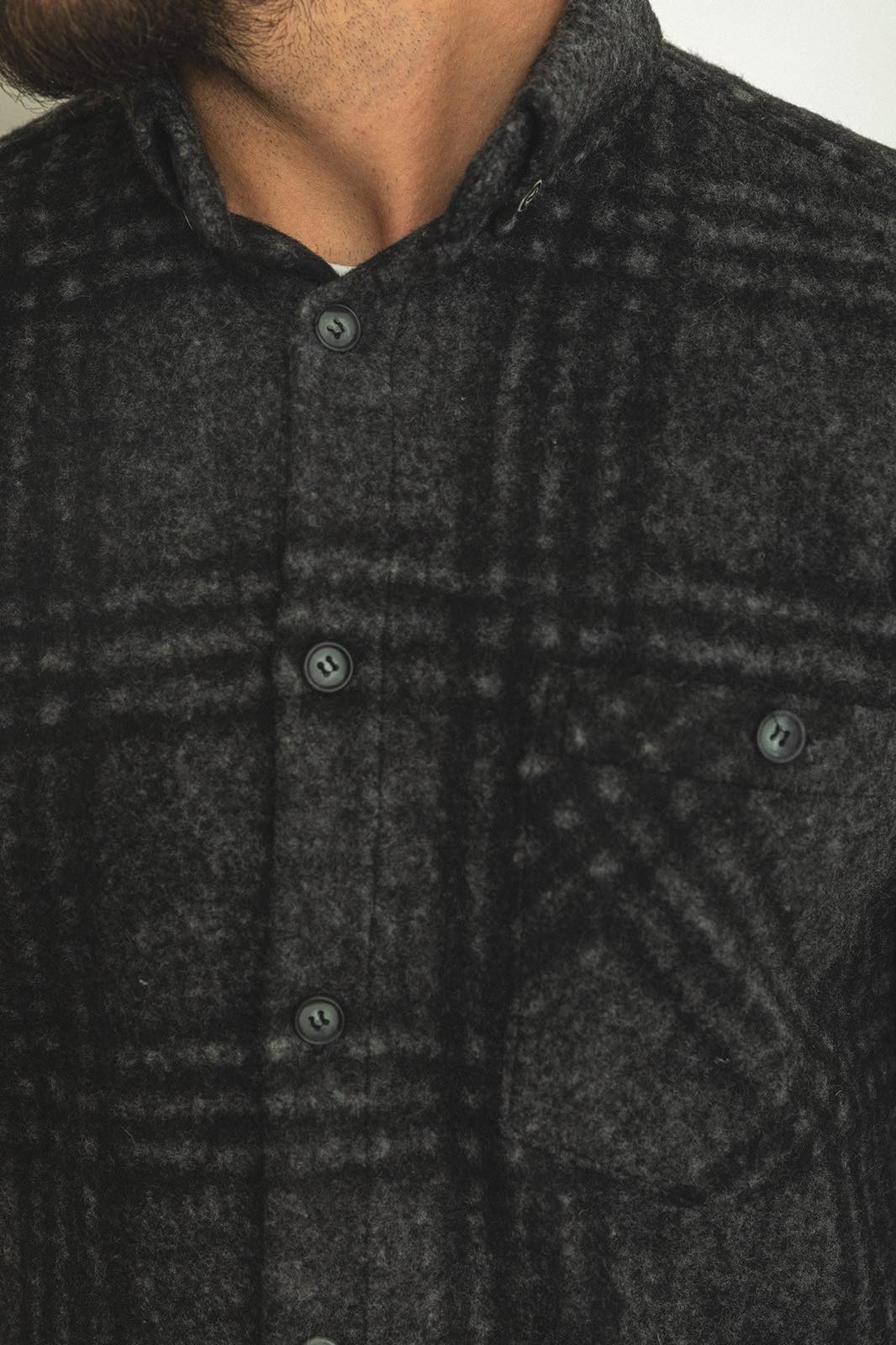 Сорочка тепла сіра в чорну клітинку MCR