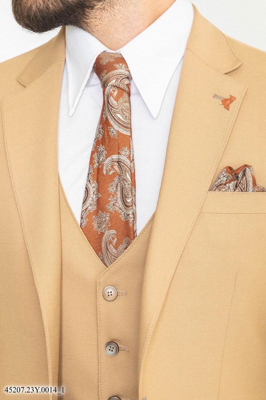 Костюм  трійка темно-бежевий текстурний  MCR