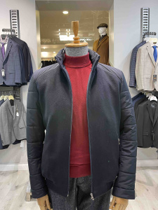 Фото товара Куртка зимня темно-синя комбінована MAIKLEN, артикул: 1604012 Куртки