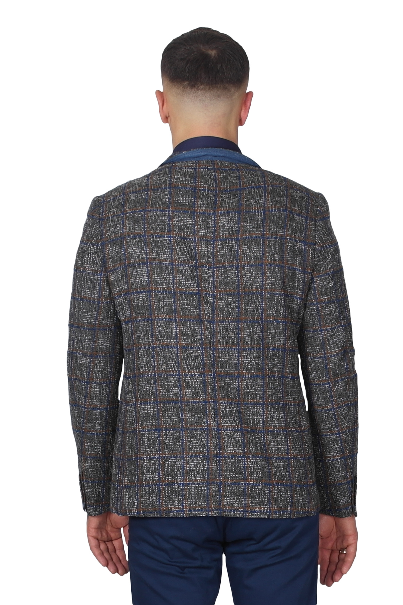 Пиджак букле серый в коричнево-синюю клетку  MCR